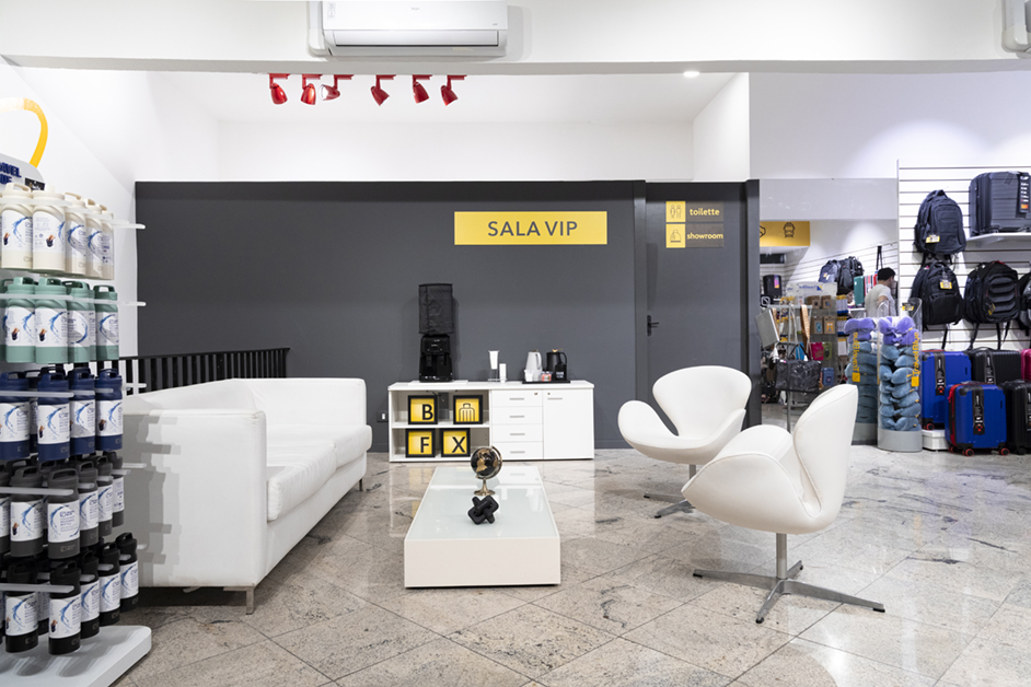 BE.FIX_SalaVip_1721_1.jpg